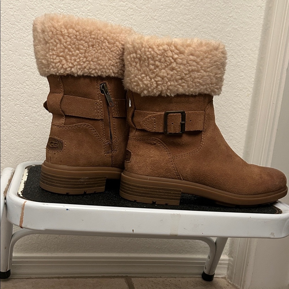 UGG Tan Kids Boots with Shearling Cuff